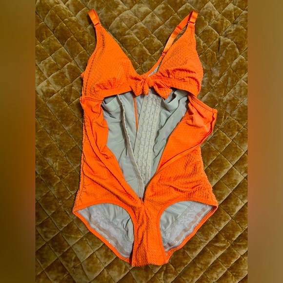 Tummy control bathing suit - Picture 2 of 3